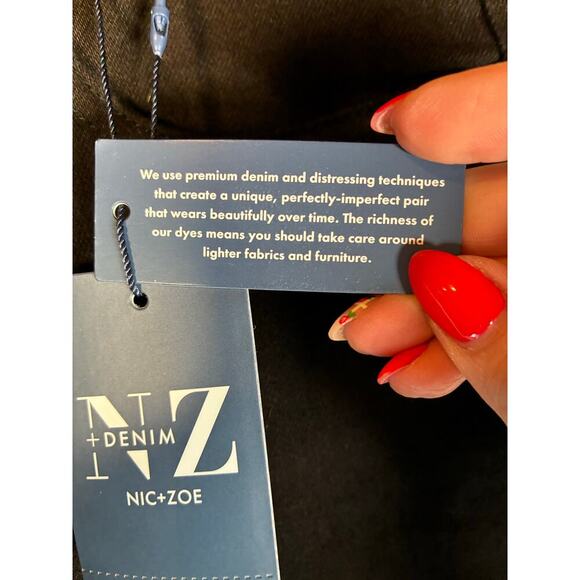 Nic+Zoe NEW Premium Black Denim Mid Rise Straight Jeans 32 x 28 Neutral Frayed - Picture 6 of 12